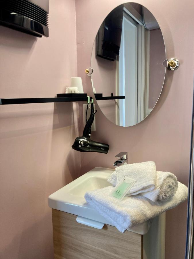 Aux 4 Logis Appart-Hotel - Studio Le Flore - Petit Dejeuner Inclus 1Ere Nuit フォワ エクステリア 写真